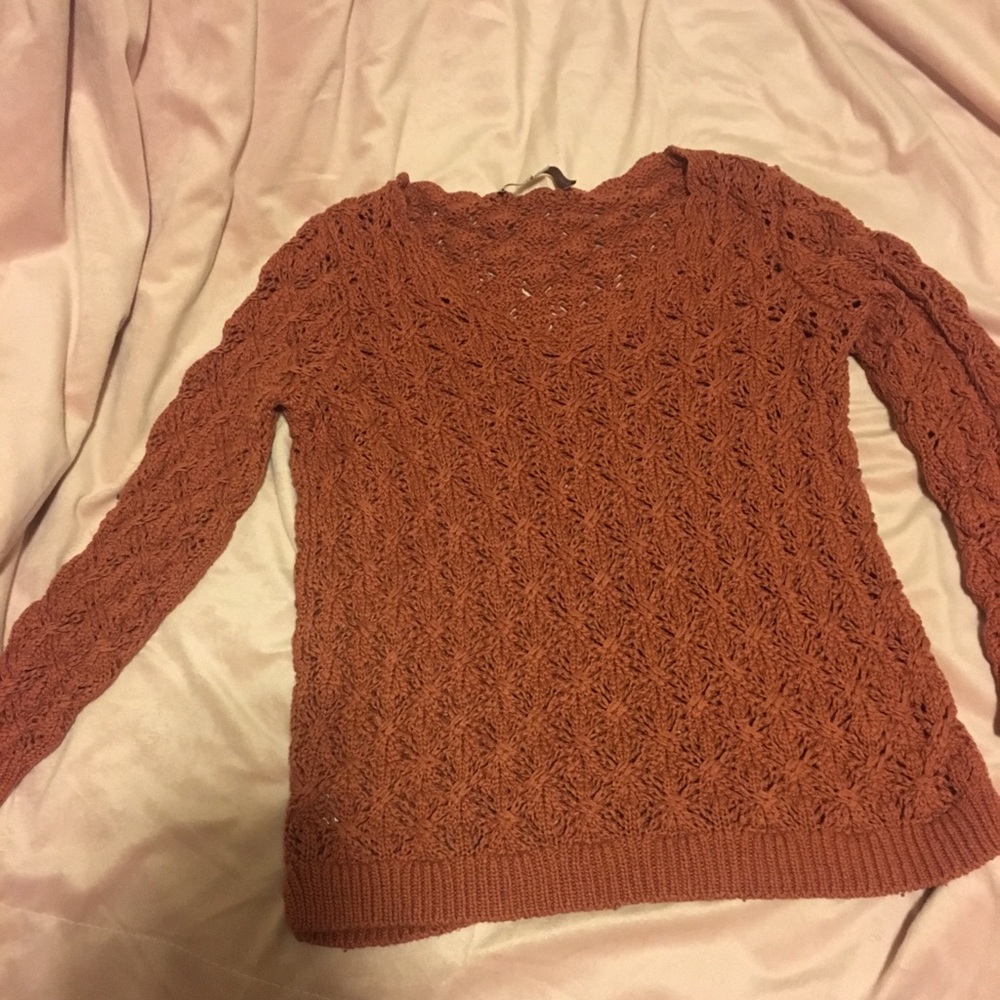 Loft Cute Sweater! Size MP! Lightly Worn.